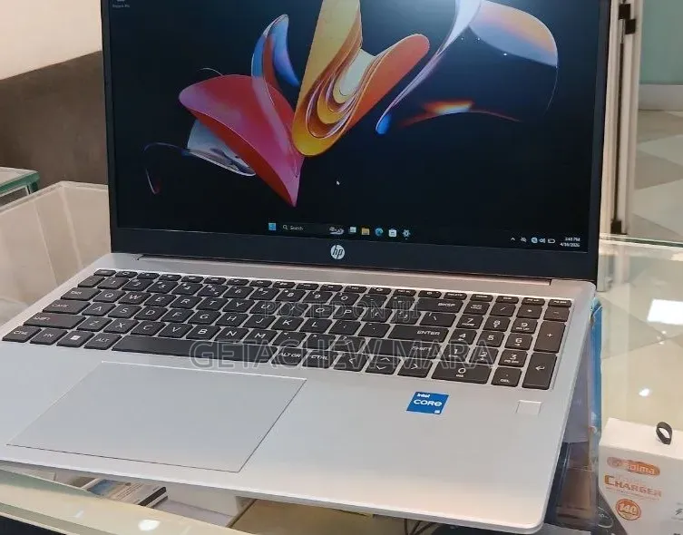 New Laptop HP Envy X360 16GB Intel Core i5 SSD 512GB