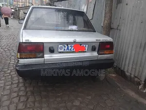 Toyota Corolla 1.3 1984 Silver