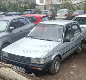 Toyota Corolla 1.3 1984 Silver