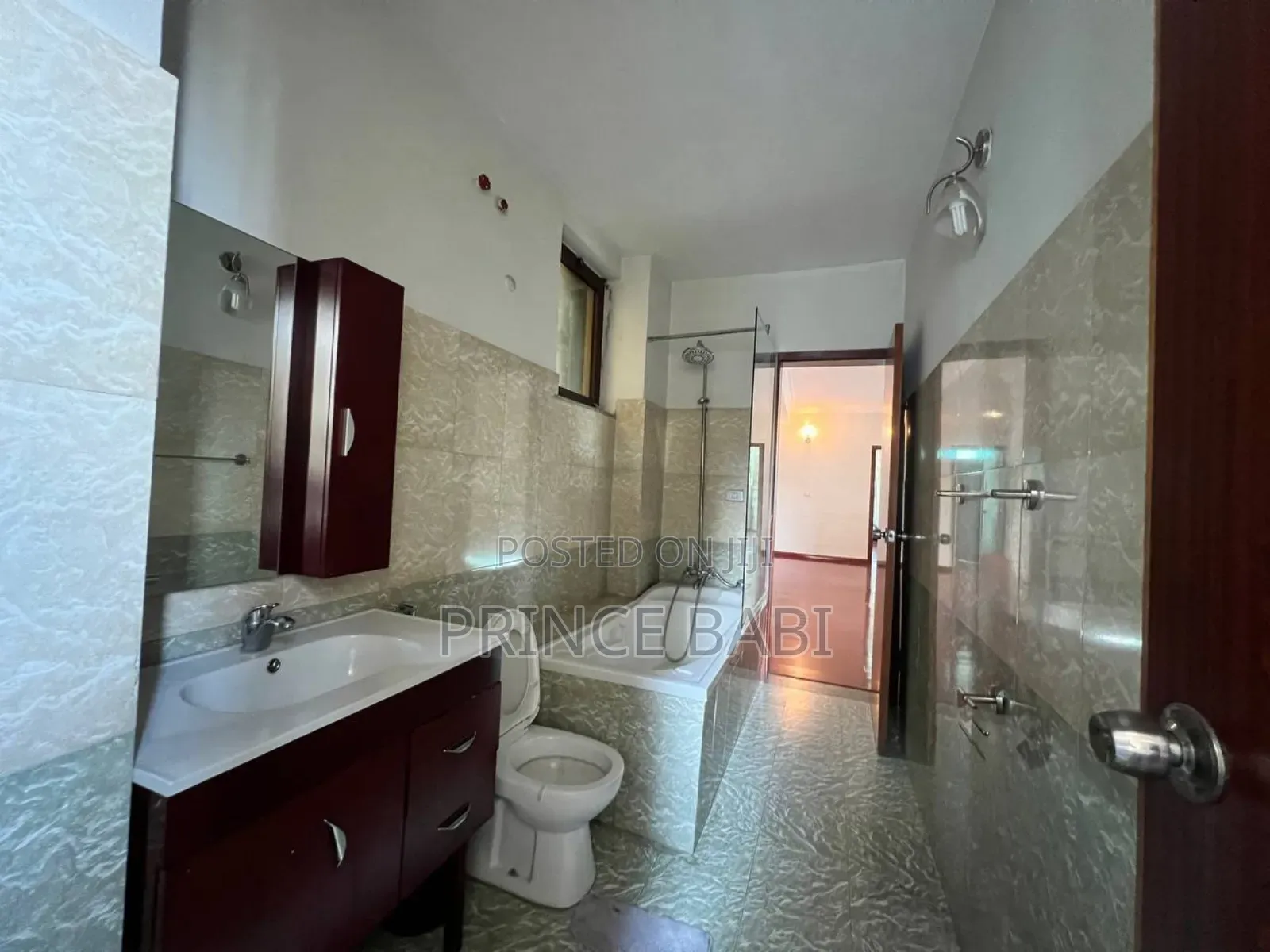 Furnished 5bdrm Duplex in Bole for sale