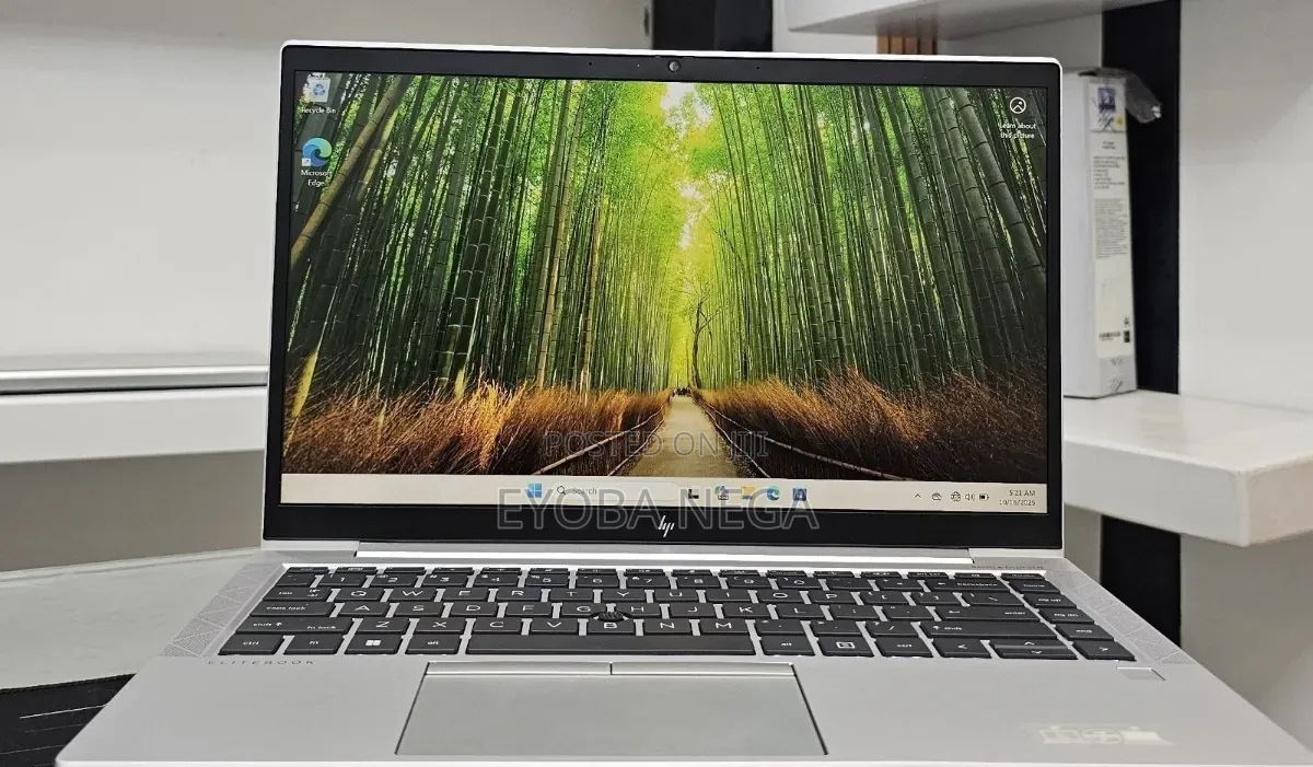 New Laptop HP EliteBook 645 G9 16GB AMD Ryzen 5 SSD 512GB