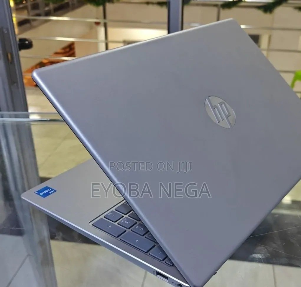 New Laptop HP Stream Notebook 16GB Intel Core i5 SSD 1T
