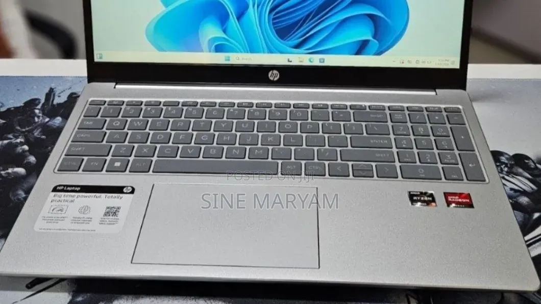 New Laptop HP Stream Notebook 16GB AMD Ryzen 5 SSD 256GB