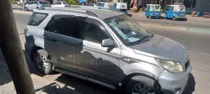 Daihatsu Terios 1.5i 4x4 Automatic 2011 Silver