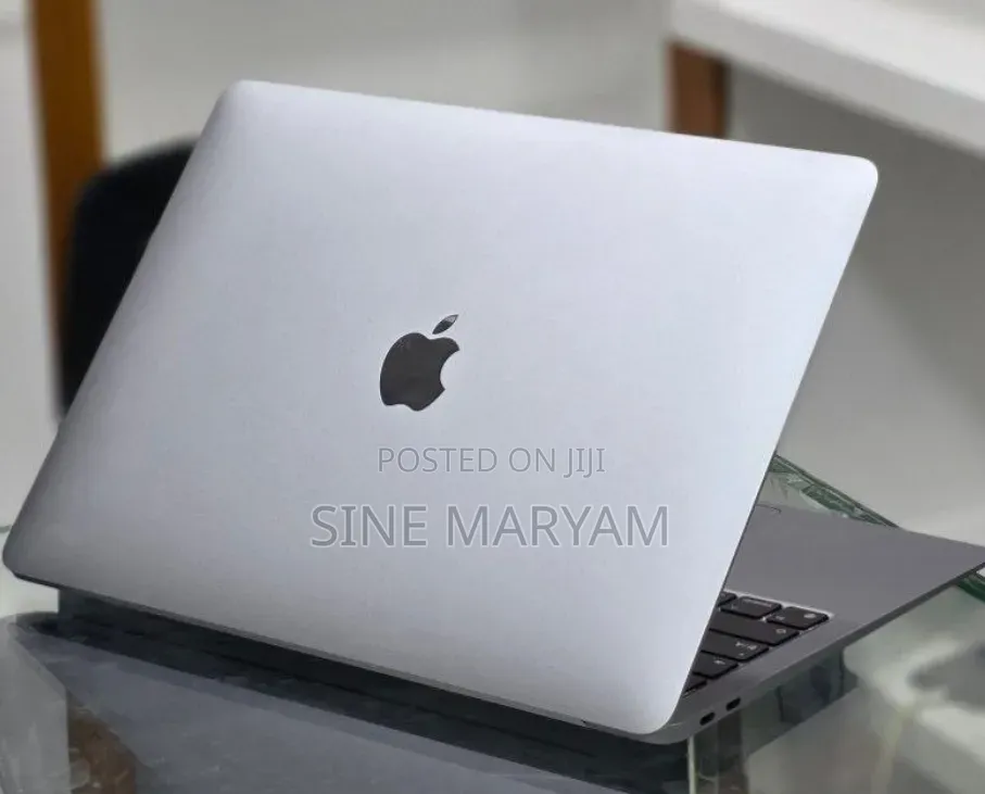 New Laptop Apple MacBook Air 2020 M1 8GB Apple M1 SSD 256GB
