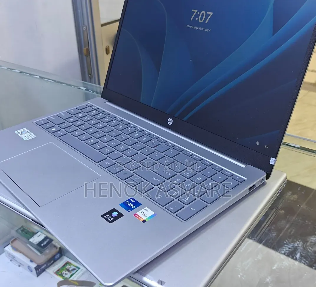 New Laptop HP Stream Notebook 16GB Intel Core i7 SSD 1T