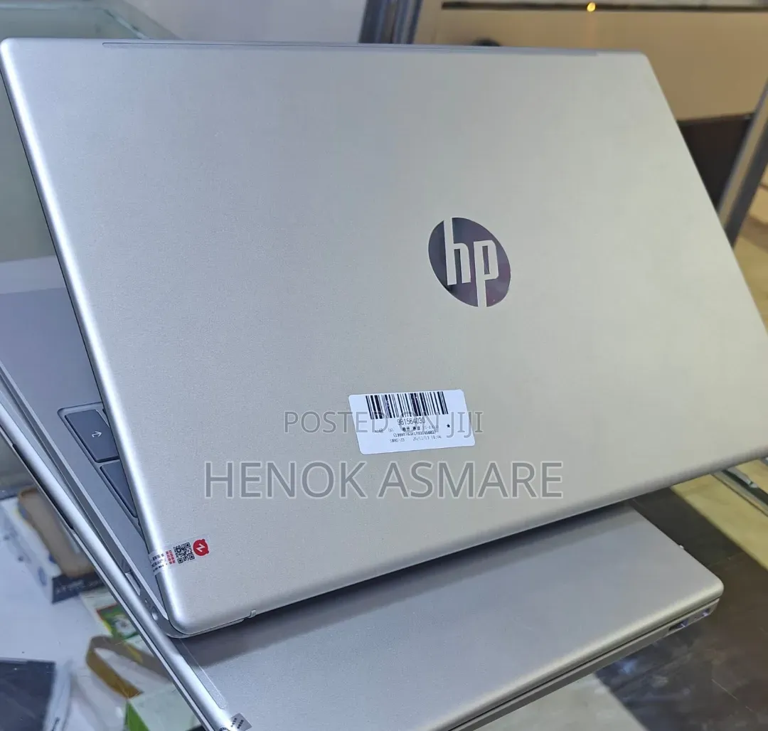 New Laptop HP Stream Notebook 16GB Intel Core i7 SSD 1T