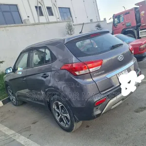 Hyundai Creta 2019 Silver