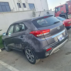 Hyundai Creta 2019 Silver