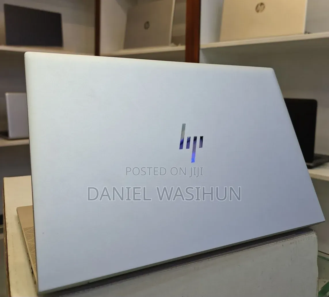 New Laptop HP EliteBook 840 G7 8GB Intel Core i5 SSD 512GB