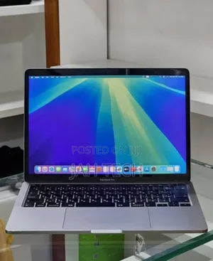 New Laptop Apple MacBook 2020 8GB Intel Core i5 SSD 512GB