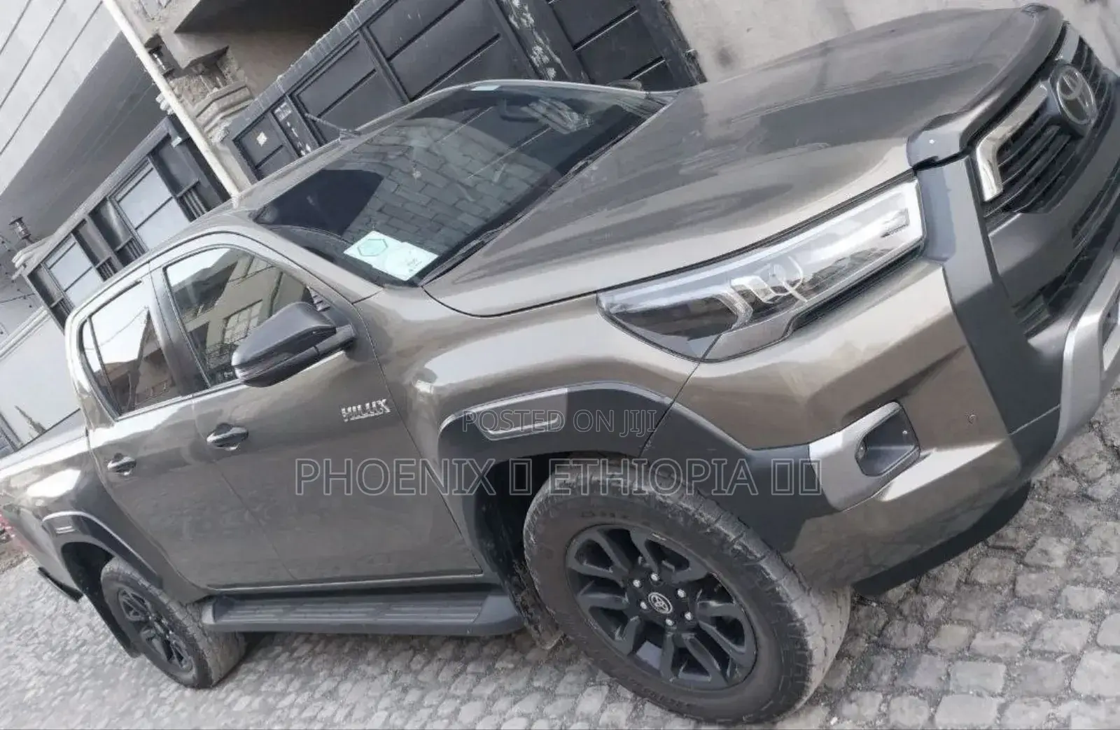 Toyota Hilux 2021 Gray