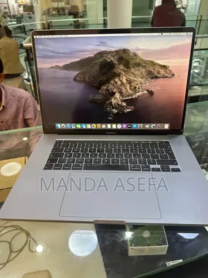 New Laptop Apple MacBook Pro 2019 32GB Intel Core i9 SSD 2T
