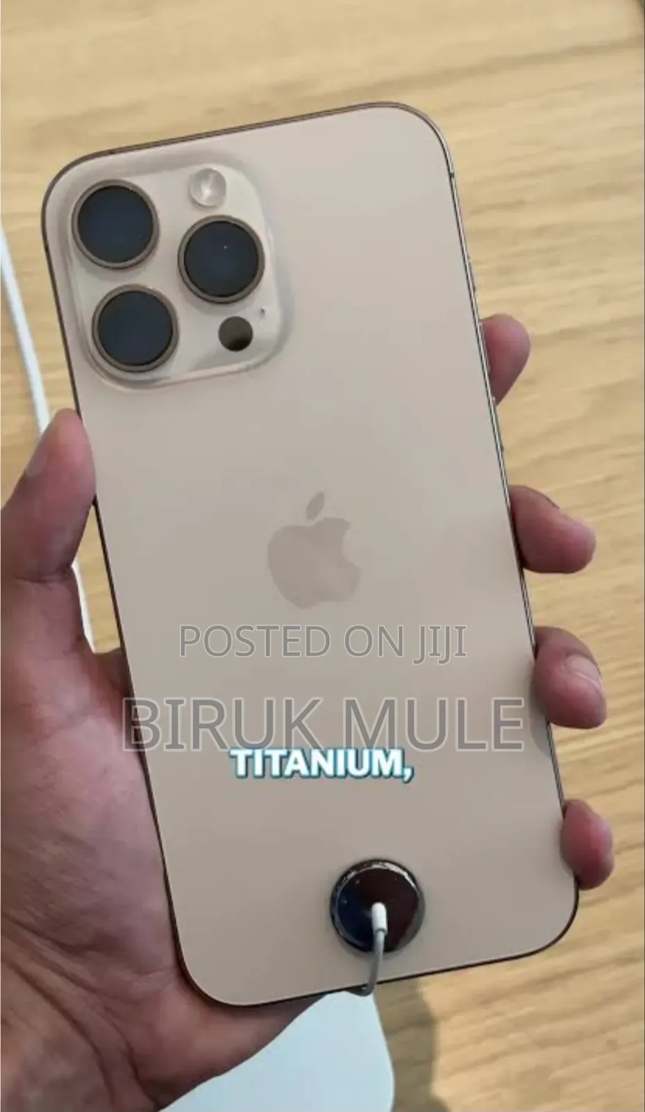 Apple iPhone 16 Pro Max 1 TB Gold