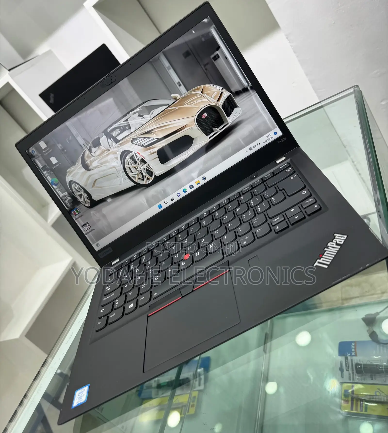 New Laptop Lenovo ThinkPad T490s 16GB Intel Core i7 SSD 512GB