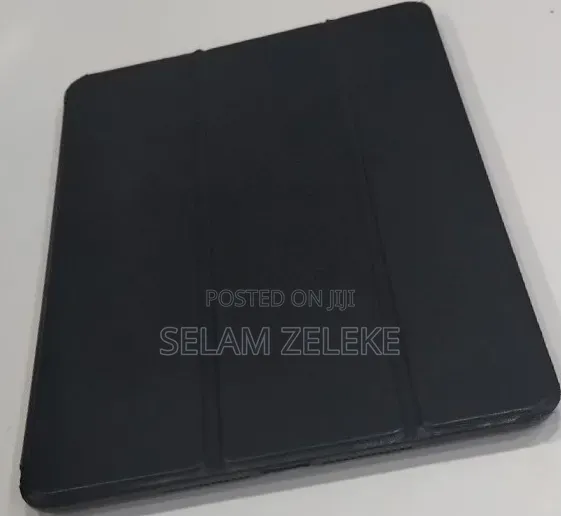 New Apple iPad 10.2 (2020) 64 GB Gray