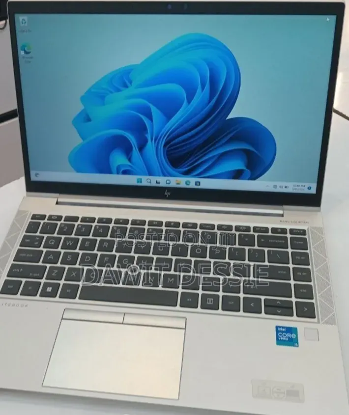 New Laptop HP EliteBook 840 G8 8GB Intel Core i5 SSD 512GB