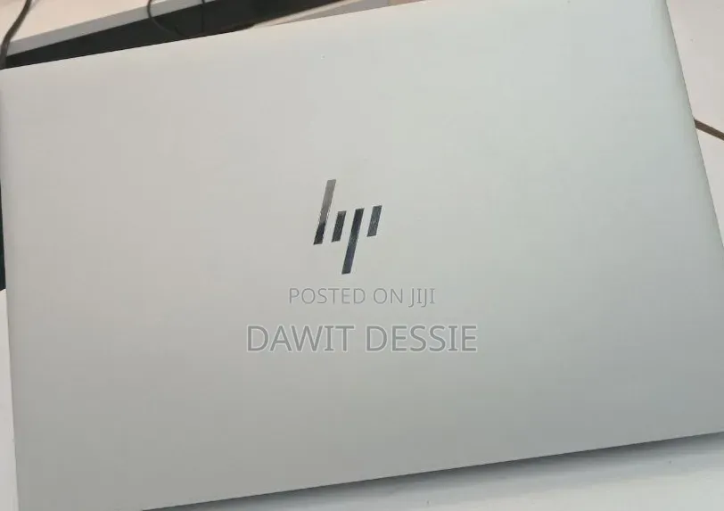 New Laptop HP EliteBook 840 G8 8GB Intel Core i5 SSD 512GB