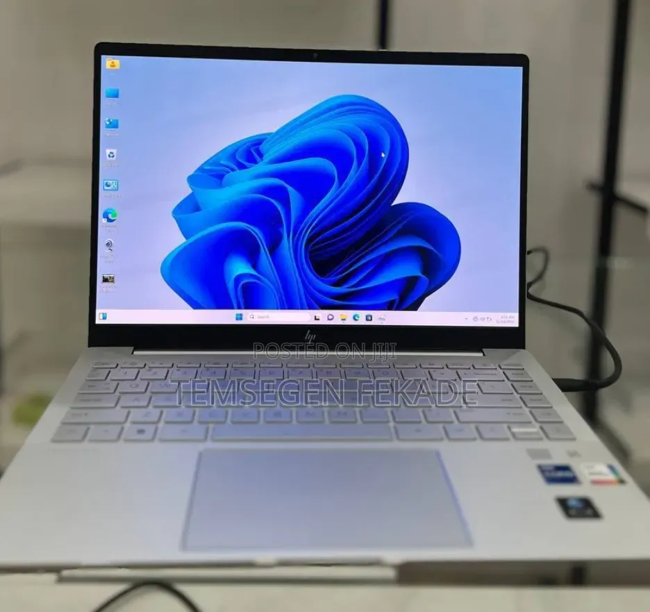 New Laptop HP Pavilion 14 16GB Intel Core i7 SSD 1T