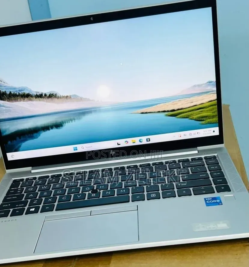 New Laptop HP EliteBook 840 G8 16GB Intel Core i7 SSD 512GB