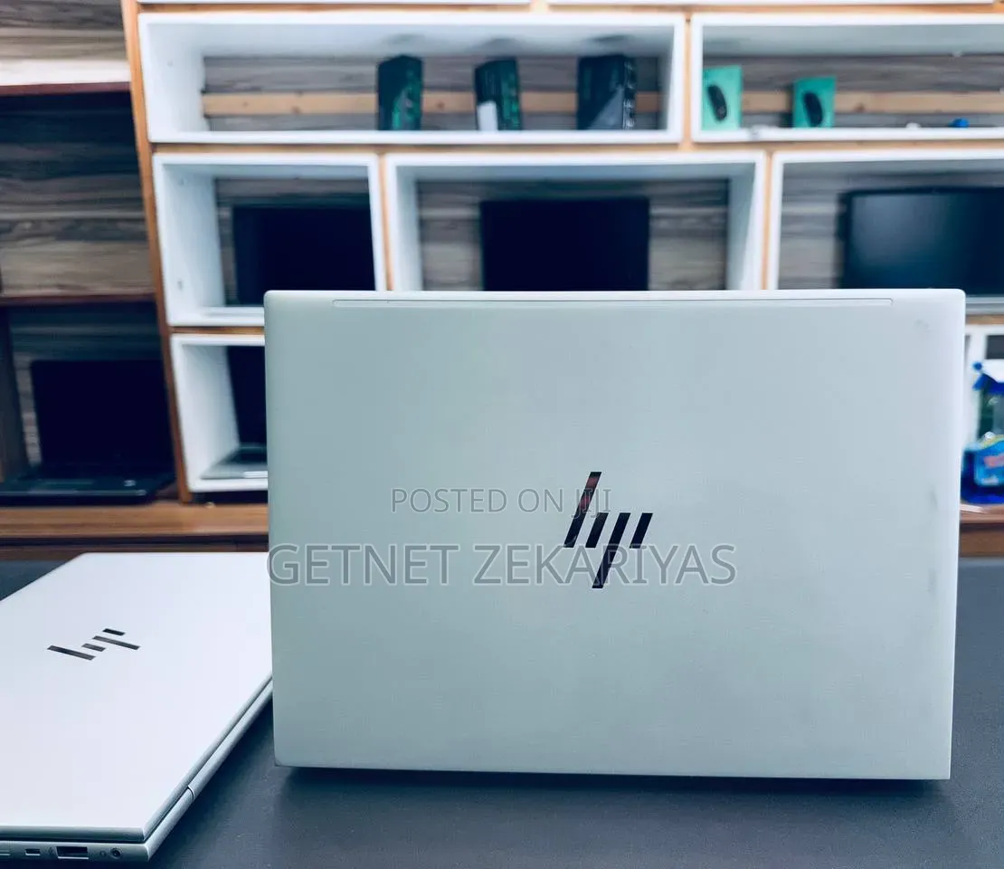 New Laptop HP EliteBook 840 G10 16GB Intel Core i7 SSD 512GB
