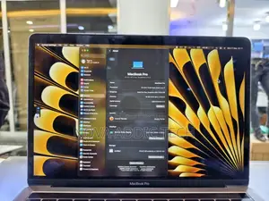 New Laptop Apple MacBook Pro 16GB Intel Core i5 SSD 256GB