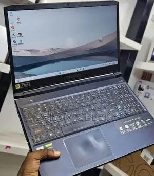 New Laptop Acer 16GB Intel Core i7 SSD 512GB