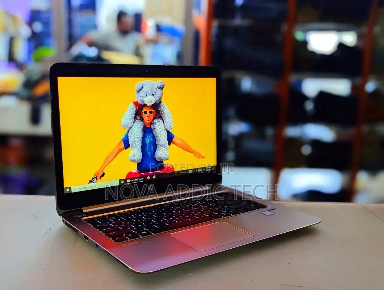 New Laptop HP Elite x2 1013 G3 8GB Intel Core i7 SSD 256GB
