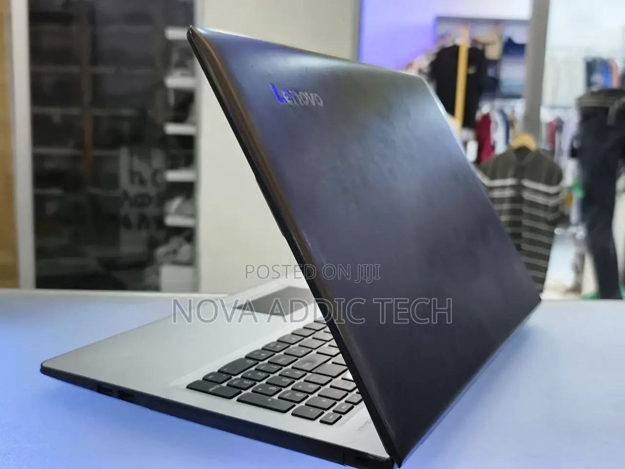 New Laptop Lenovo Ideapad 3 8GB Intel Core i5 SSD 700GB
