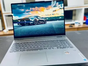 New Laptop Lenovo Yoga 7i 16GB AMD Ryzen 7 SSD 512GB
