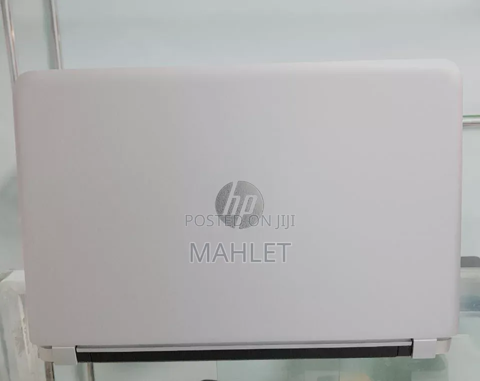 New Laptop HP Envy X360 8GB Intel Core i7 SSD 512GB