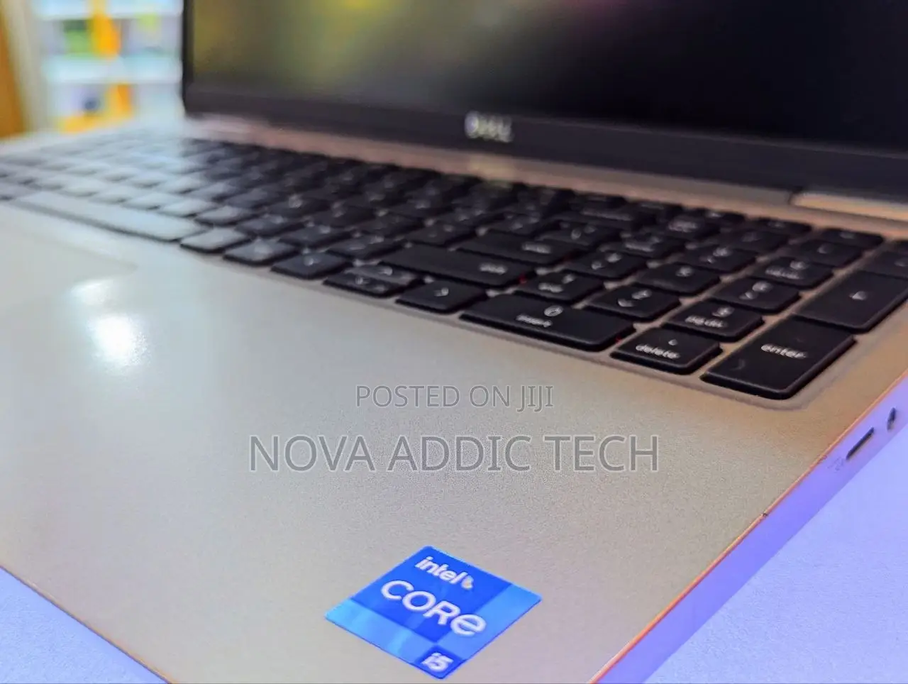 New Laptop Dell Precision 3561 16GB Intel Core i5 SSD 256GB