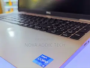 New Laptop Dell Precision 3561 16GB Intel Core i5 SSD 256GB