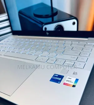 New Laptop HP Pavilion 11 16GB Intel Core i5 SSD 1T