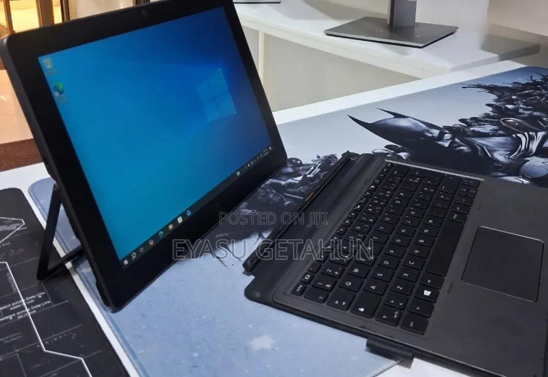 New Laptop HP Elite X2 1012 8GB Intel Core i5 SSD 256GB