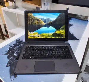 New Laptop HP Elite X2 G8 8GB Intel Core i5 SSD 256GB