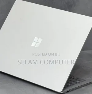 New Laptop Microsoft Surface 16GB Intel Core i7 SSD 512GB