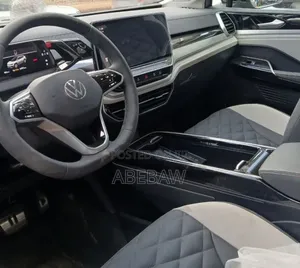 Volkswagen ID.6 2024 Gray