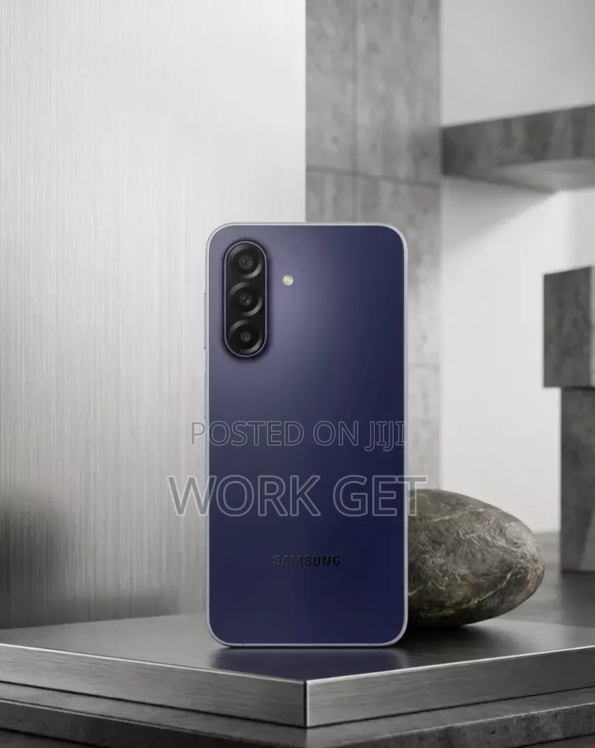 New Samsung Galaxy M17 5G 128 GB Blue