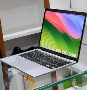 New Laptop Apple MacBook Pro 2020 8GB Intel Core i5 SSD 512GB