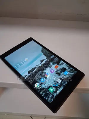 New Lenovo Tab 4 8 16 GB Black