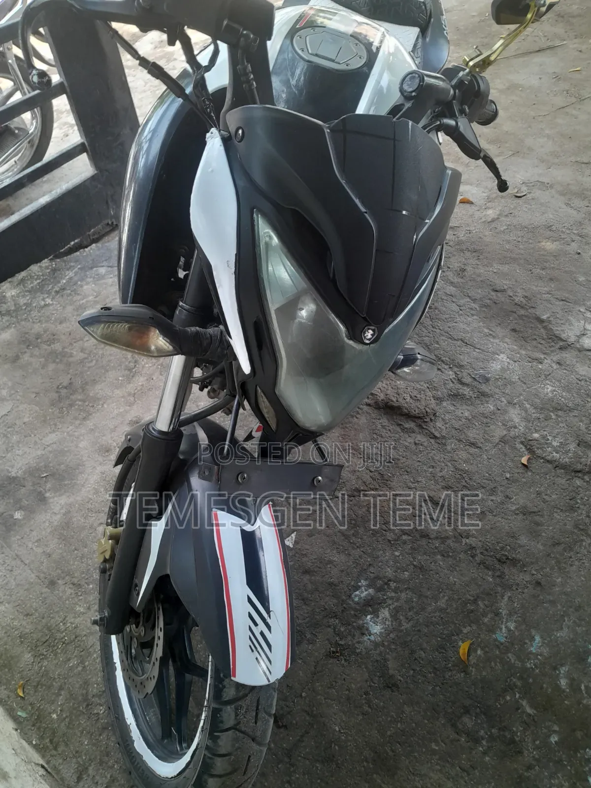 New Bajaj Pulsar N160 2017 White