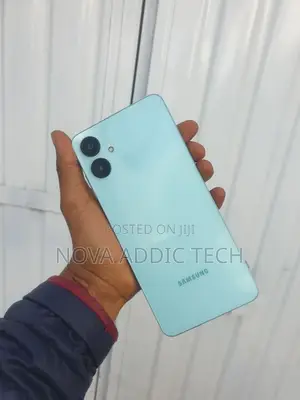 Samsung Galaxy A06 64 GB