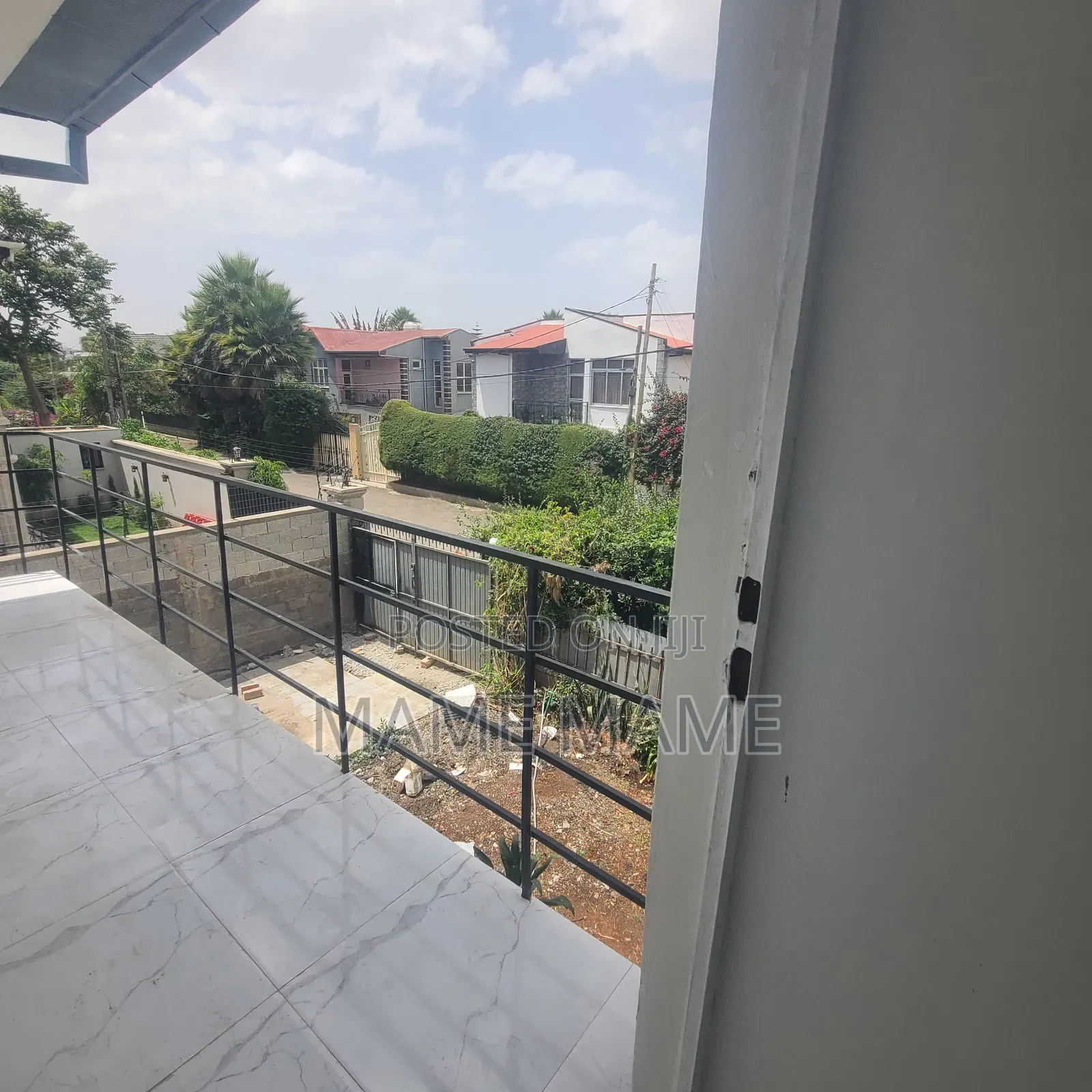 4bdrm House in Addis Abeba, Bole for rent