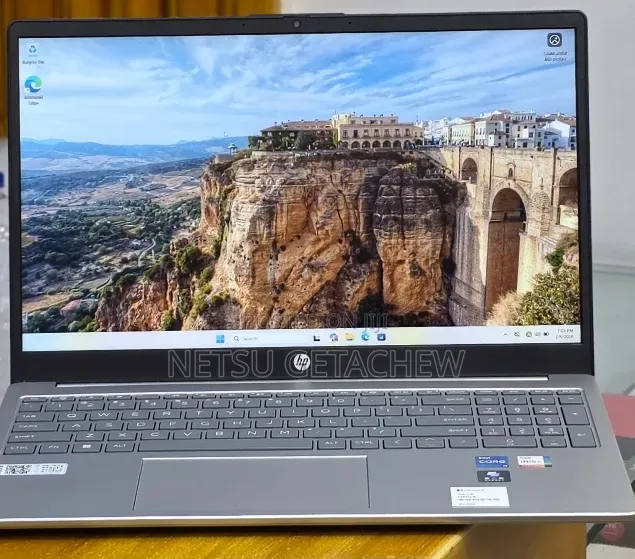 New Laptop HP Stream Notebook 16GB Intel Core i7 SSD 1T