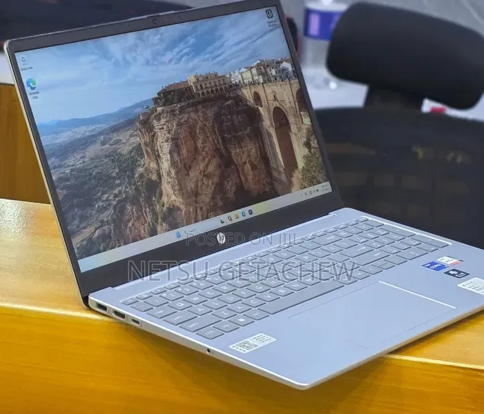 New Laptop HP Stream Notebook 16GB Intel Core i7 SSD 1T