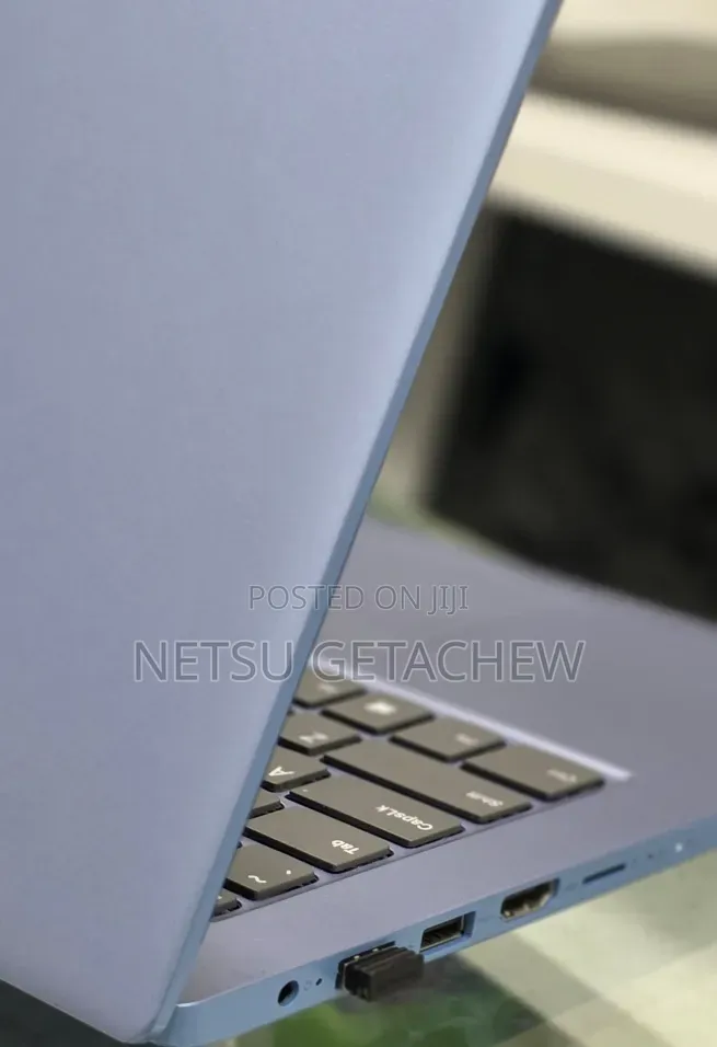 New Laptop Lenovo IdeaPad 1 4GB Intel Core i5 SSD 60GB