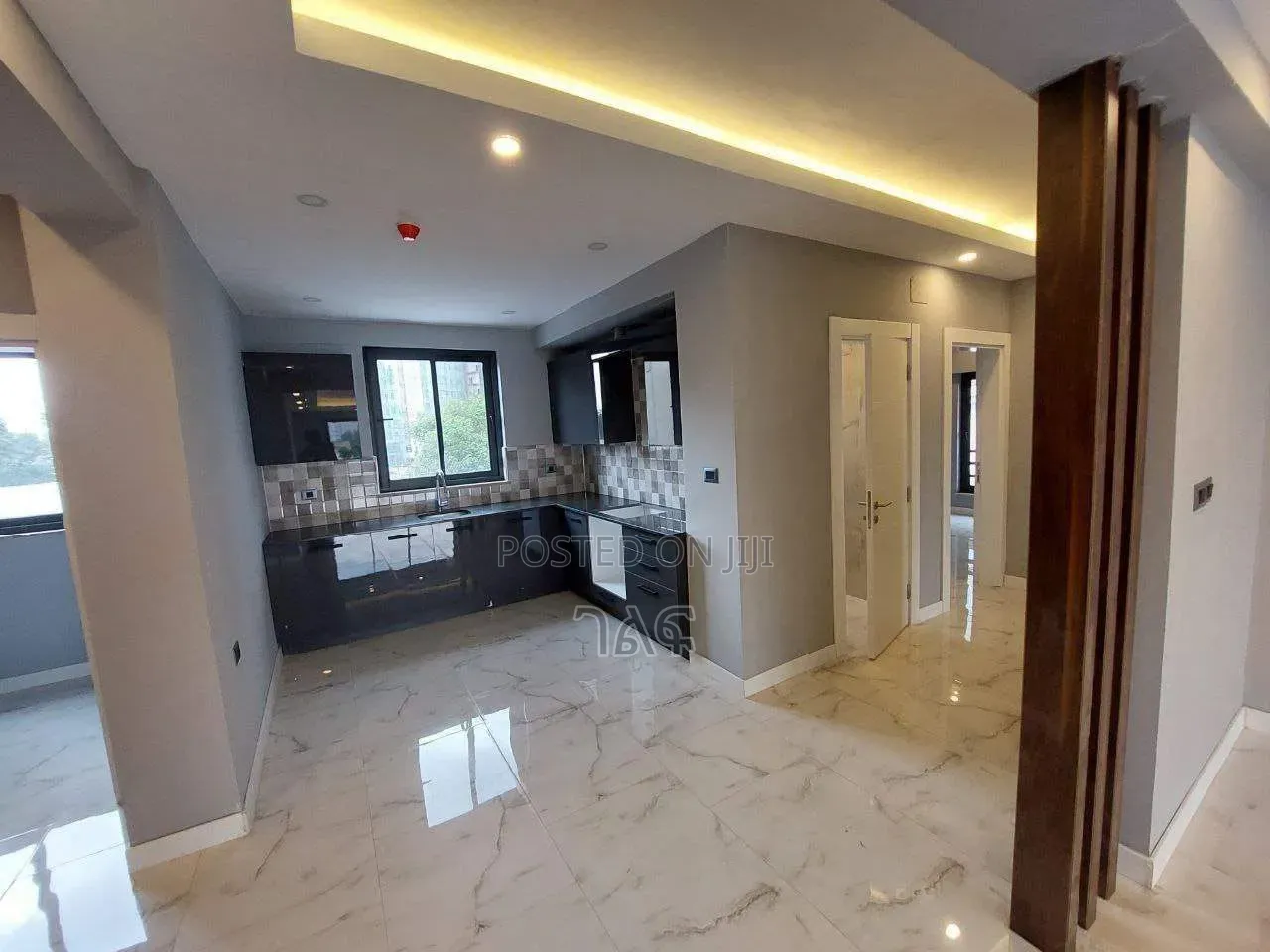 2bdrm Apartment in 1,500$ የተከራየ ቅንጡ, Bole for sale