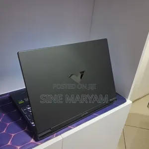 New Laptop HP Victus 15 16GB AMD Ryzen 7 SSD 512GB