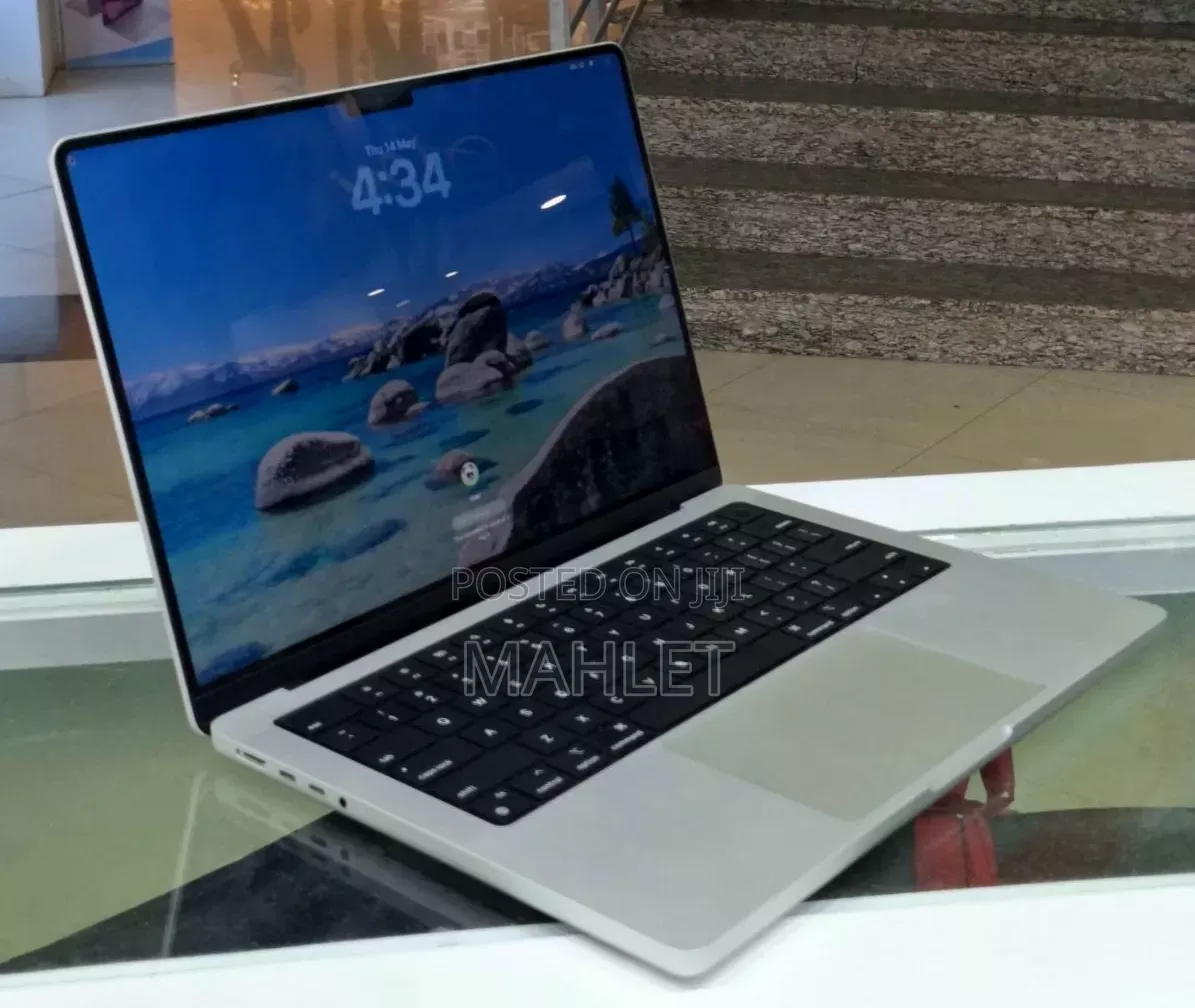 New Laptop Apple MacBook Pro M1 16GB Apple M1 Pro SSD 512GB